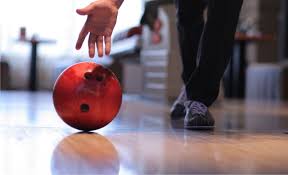 Игра в боулинг в Оренбурге.Ultra Подарки. Игра в боулинг в Оренбурге. Сервис: UltraPodarki.ru 8 800 505 95 30. Игра в боулинг, игра в боулинг Оренбург, боулинг Оренбург, купить боулинг Оренбург, играть в боулинг, играть в боулинг Оренбург