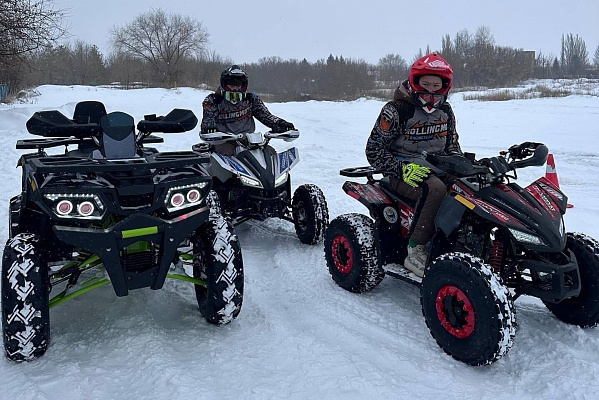 Катание на квадроциклах в Оренбурге. Сервис Ultra Подарки. Подарочный сертификат на катание на квадроциклах в Оренбурге. Закажите катание на квадроциклах недорого и наслаждайтесь активным отдыхом с друзьями. Выбирайте живописные маршруты для езды на квадроциклах. Сервис UltraPodarki.ru 8800-505-9530. Катание на квадроциклах, Прокат квадроциклов, езда на квадроцикле, прокат квадроциклов Оренбург, катание на квадроциклах Оренбург, Катание на квадроциклах зимой, Катание на квадроциклах летом, Сертификат на катание на квадроциклах 

