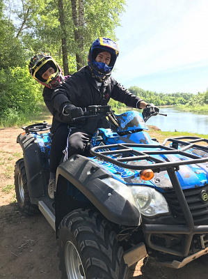 Прокат квадроциклов летом в Оренбурге. Сервис Ultra Подарки. Подарочный сертификат на прокат квадроциклов летом и зимой в Оренбурге. Закажите катание на квадроциклах недорого и наслаждайтесь активным отдыхом с друзьями. Выбирайте живописные маршруты для езды на квадроциклах. Сервис UltraPodarki.ru 8800-505-9530. Катание на квадроциклах, Прокат квадроциклов, езда на квадроцикле, прокат квадроциклов Оренбург, катание на квадроциклах Оренбург, Катание на квадроциклах зимой, Катание на квадроциклах летом, Сертификат на катание на квадроциклах 

