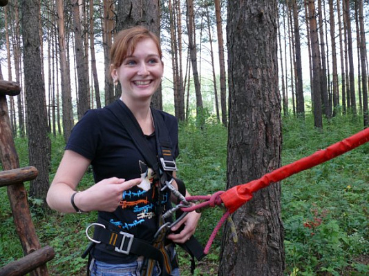 Роупджампинг - прыжки с верёвкой в Оренбурге. Подарочные сертификаты Ultra Подарки. Роупджампинг в Оренбурге - Экстремальный оригинальный подарок или подарочный сертификат на Роупджампинг - прыжки с верёвкой. Сервис UltraPodarki.ru 8-800-505-95-30. роупджампинг Оренбург, прыжок веревка Оренбург, роупджампинг, прыжок веревка, прыжок с веревкой, Подарок, подарочный сертификат, экстрим, экстремальный подарок