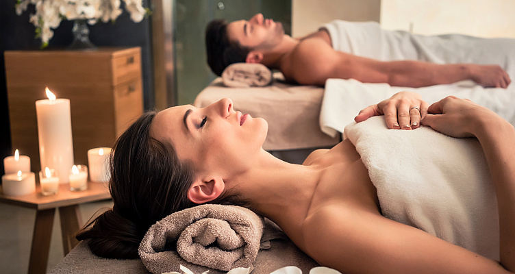 Романтическое свидание в СПА в Оренбурге. Ultra Подарки. Купить романтическое свидание в СПА в Оренбурге. Подарите самым близким незабываемые моменты и признайтесь в искренних чувствах. Сервис UltraPodarki.ru 8-800-505-95-30. Романтическое свидание в СПА в Оренбурге, свидание в Оренбурге, свидание в СПА, сертификат на свидание в СПА, сертификат на свидание в Оренбурге, купить свидание, купить свидание Оренбург, первое свидание, девушка свидание, СПА, романтическое СПА, романтический вечер, романтические любимому