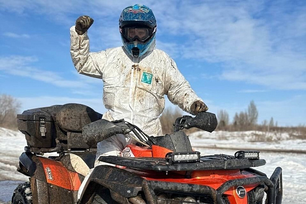 Катание на квадроциклах в Оренбурге. Сервис Ultra Подарки. Подарочный сертификат на катание на квадроциклах в Оренбурге. Закажите катание на квадроциклах недорого и наслаждайтесь активным отдыхом с друзьями. Выбирайте живописные маршруты для езды на квадроциклах. Сервис UltraPodarki.ru 8800-505-9530. Катание на квадроциклах, Прокат квадроциклов, езда на квадроцикле, прокат квадроциклов Оренбург, катание на квадроциклах Оренбург, Катание на квадроциклах зимой, Катание на квадроциклах летом, Сертификат на катание на квадроциклах 

